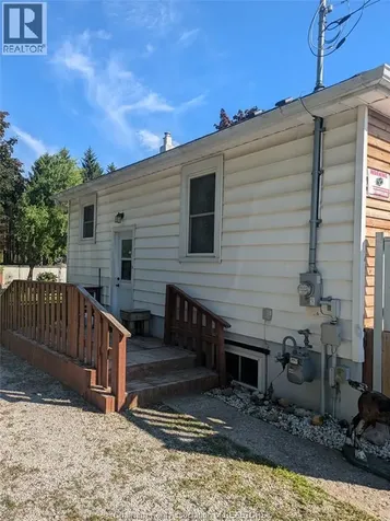 284 Colborne Street Chatham ON N7M 3M4