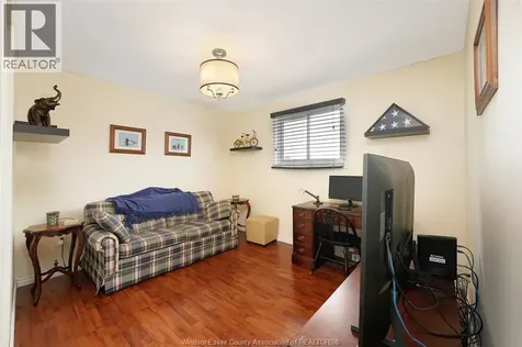 3404 Hemlock Windsor ON N8R 1Z9
