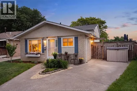 3404 Hemlock Windsor ON N8R 1Z9