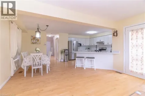 729 Grand Banks Drive Waterloo ON N2K 4M2