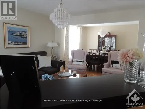 15 Bondar Way Ottawa ON K1T 4A9