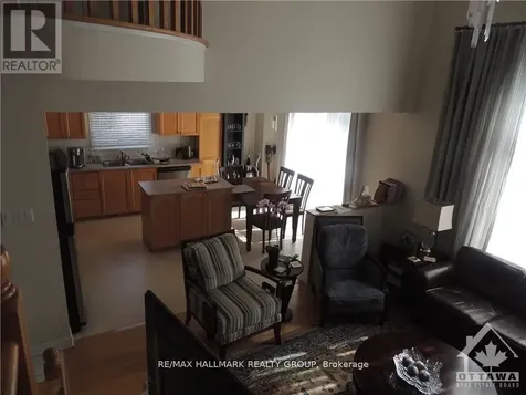 15 Bondar Way Ottawa ON K1T 4A9