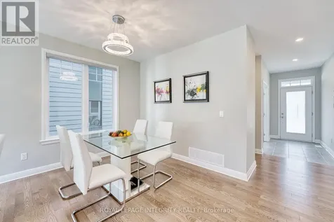232 Ketchikan Crescent Ottawa ON K2T 0S3