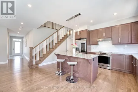 232 Ketchikan Crescent Ottawa ON K2T 0S3