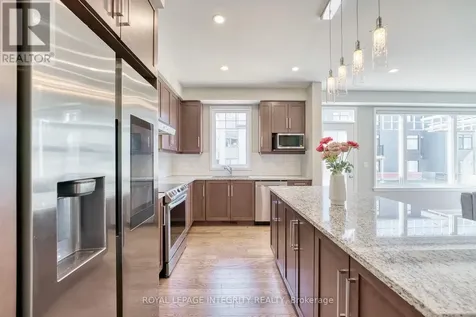 232 Ketchikan Crescent Ottawa ON K2T 0S3