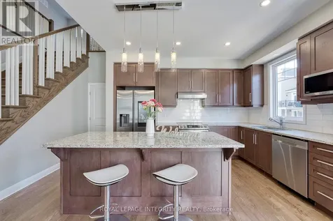 232 Ketchikan Crescent Ottawa ON K2T 0S3