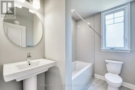 232 Ketchikan Crescent Ottawa ON K2T 0S3