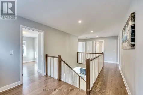 232 Ketchikan Crescent Ottawa ON K2T 0S3