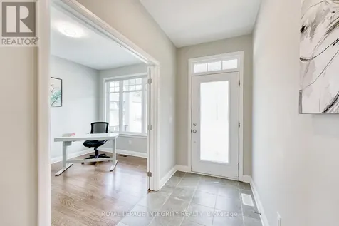 232 Ketchikan Crescent Ottawa ON K2T 0S3