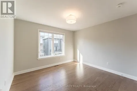 232 Ketchikan Crescent Ottawa ON K2T 0S3
