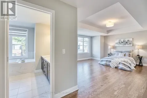 232 Ketchikan Crescent Ottawa ON K2T 0S3