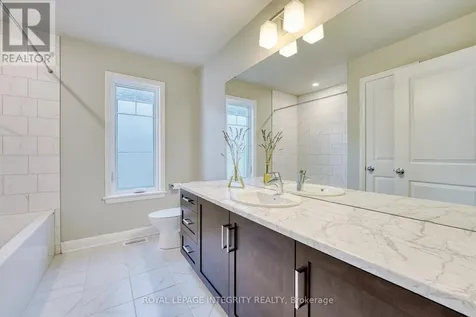 232 Ketchikan Crescent Ottawa ON K2T 0S3