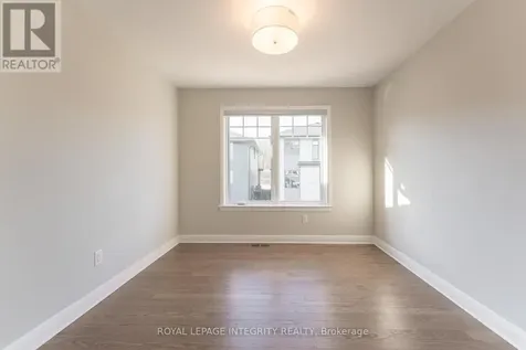 232 Ketchikan Crescent Ottawa ON K2T 0S3