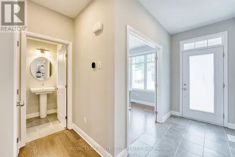 232 Ketchikan Crescent Ottawa ON K2T 0S3