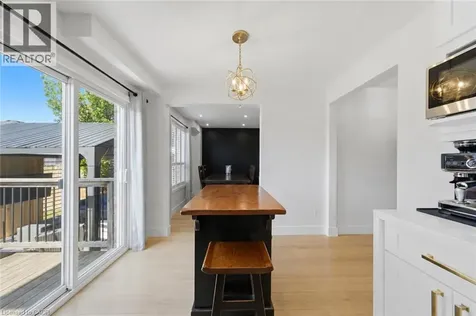 35 Rosebury Way Hamilton ON L0R 1W0