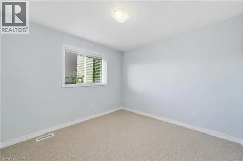 35 Rosebury Way Hamilton ON L0R 1W0