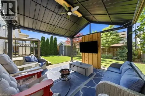 35 Rosebury Way Hamilton ON L0R 1W0