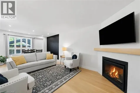 35 Rosebury Way Hamilton ON L0R 1W0