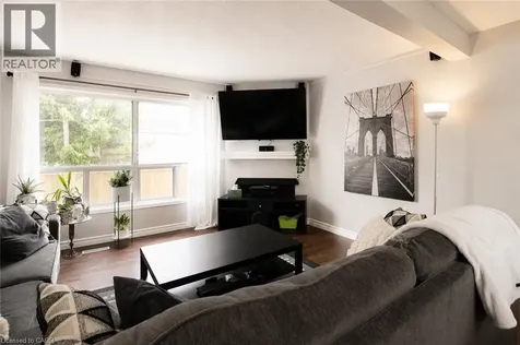 595 Third Street London ON N5V 4A1