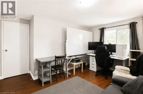 595 Third Street London ON N5V 4A1