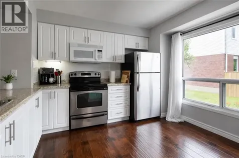 595 Third Street London ON N5V 4A1