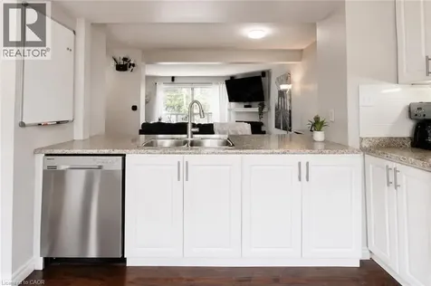 595 Third Street London ON N5V 4A1