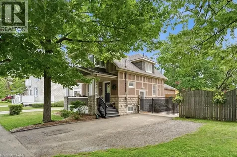 439 Westminster Drive South Cambridge ON N3H 1T5