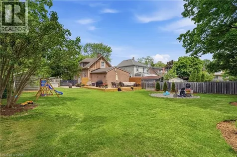 439 Westminster Drive South Cambridge ON N3H 1T5
