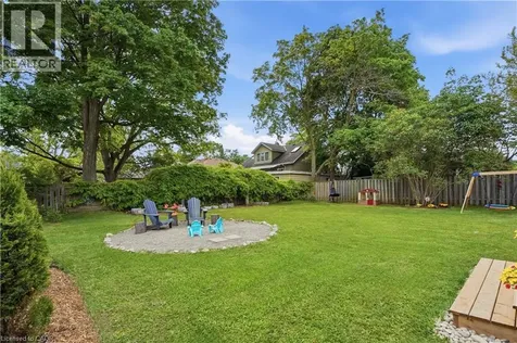 439 Westminster Drive South Cambridge ON N3H 1T5