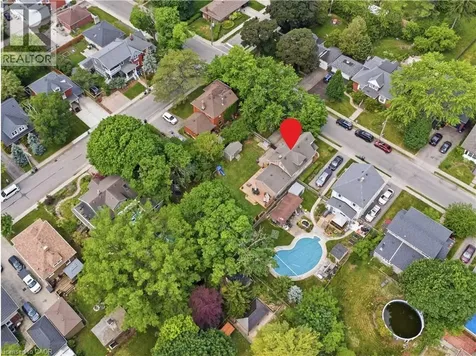 439 Westminster Drive South Cambridge ON N3H 1T5