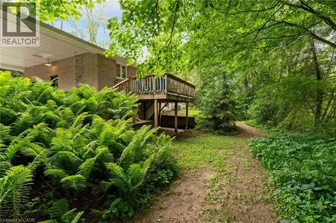 77446 Orchard Line Bayfield ON N0M 1G0