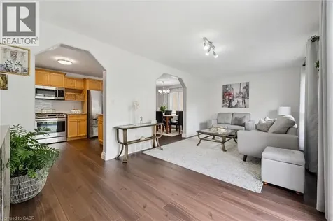 127 Everglade Crescent Kitchener ON N2E 3Y5