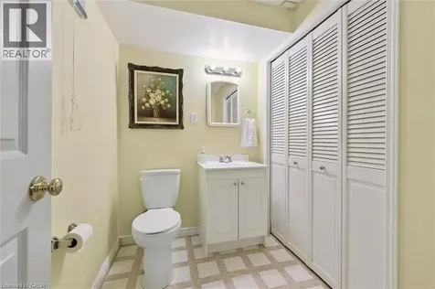 127 Everglade Crescent Kitchener ON N2E 3Y5