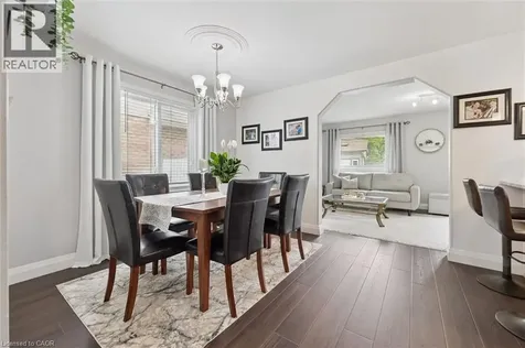 127 Everglade Crescent Kitchener ON N2E 3Y5