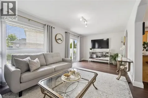 127 Everglade Crescent Kitchener ON N2E 3Y5