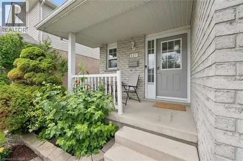127 Everglade Crescent Kitchener ON N2E 3Y5