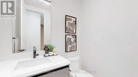 3 Lois Torrance Trail Uxbridge ON L9P 0R9