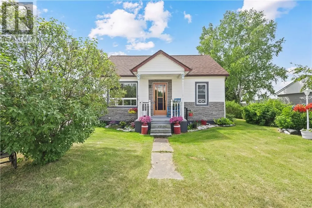 145 Algoma Street Massey ON P0P 1P0