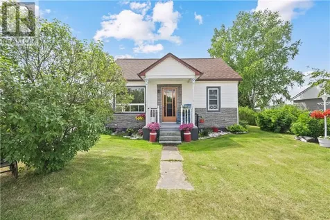 145 Algoma Street Massey ON P0P 1P0