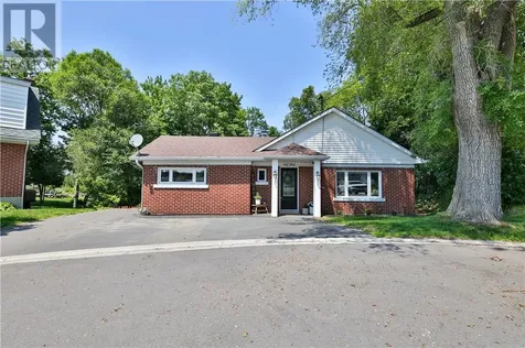 394 Wellington Heights Sudbury ON P3E 3V7