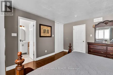 1160 Halton Terrace Ottawa ON K2W 1H6