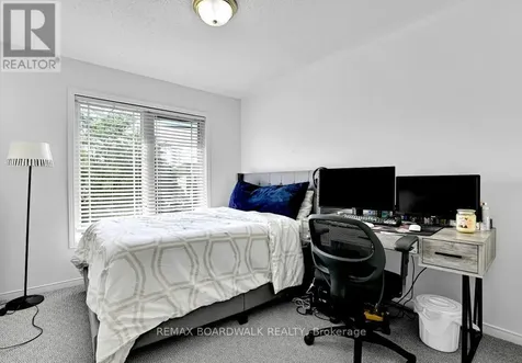 1160 Halton Terrace Ottawa ON K2W 1H6
