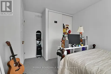 1160 Halton Terrace Ottawa ON K2W 1H6