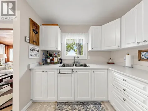 2156 Lakeshore Drive Ramara ON L0K 1B0