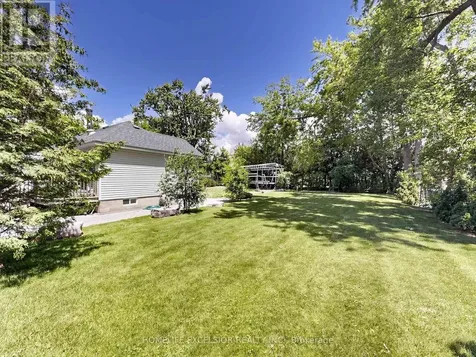 2156 Lakeshore Drive Ramara ON L0K 1B0