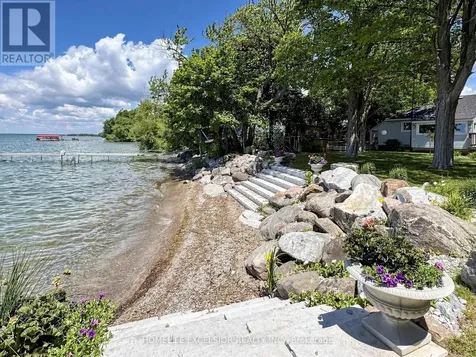 2156 Lakeshore Drive Ramara ON L0K 1B0