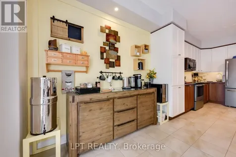 37 Wilson Street Collingwood ON L9Y 0Y8