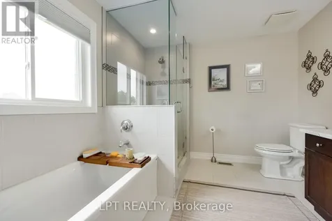 37 Wilson Street Collingwood ON L9Y 0Y8