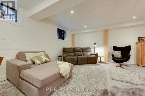37 Wilson Street Collingwood ON L9Y 0Y8