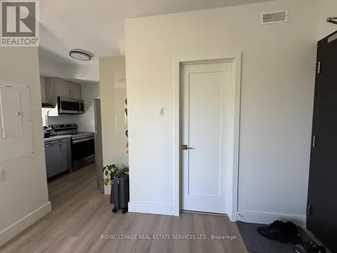 61 Pinehurst Avenue Ottawa ON K1Y 1K5